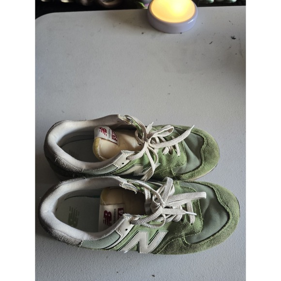 Men New Balance 574 Sneakers - Picture 5 of 8